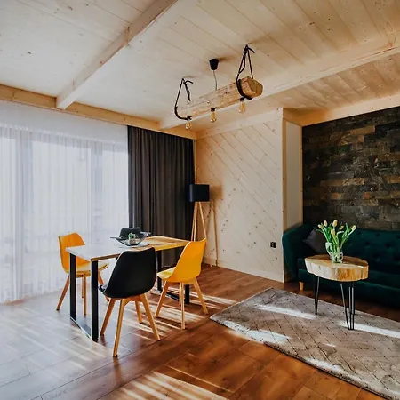 Oliwia Apartment *