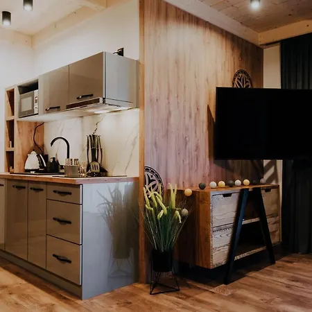 Oliwia Apartment *